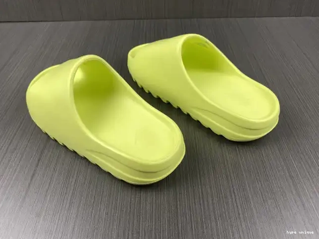 hype GX6138 Adidas Yeezy Green Slide 0510